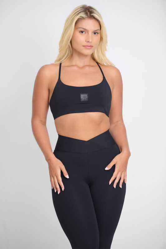 LEGGING KALI SOFT NANQUIM: Legging preta de alta performance para treino.
